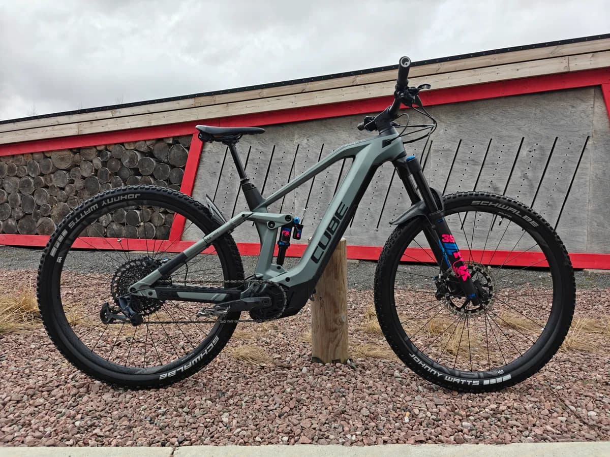 Cube Stereo Hybrid 140 HPC TM 625 kevätpaketti