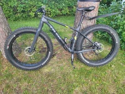 Trek Farley 5