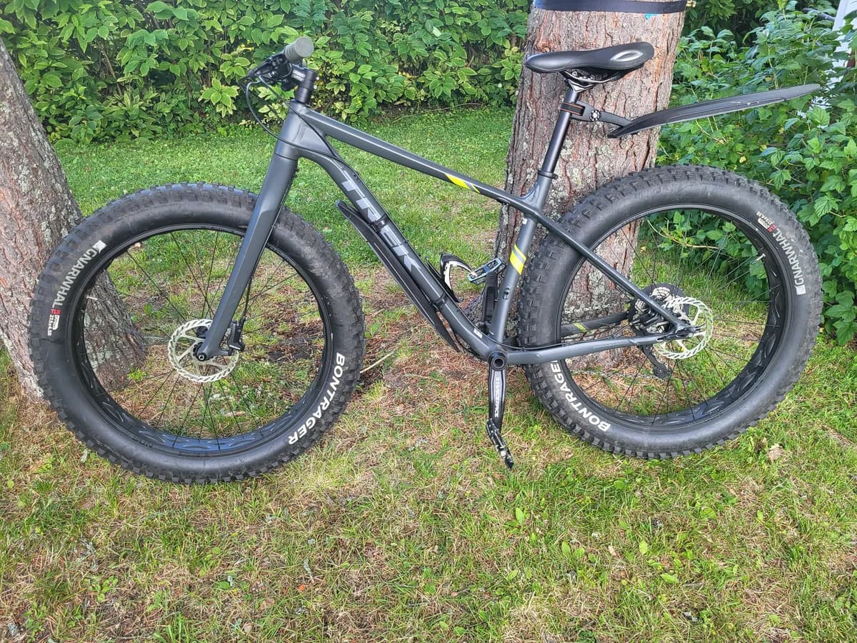 Trek Farley 5