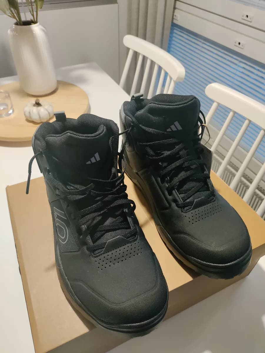 Five ten impact pro mid 44 2/3