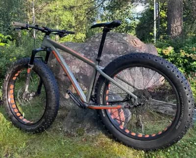 Felt DD10