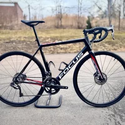 Focus Cayo di2+wattikammet maantiepyörä, 57, Turku