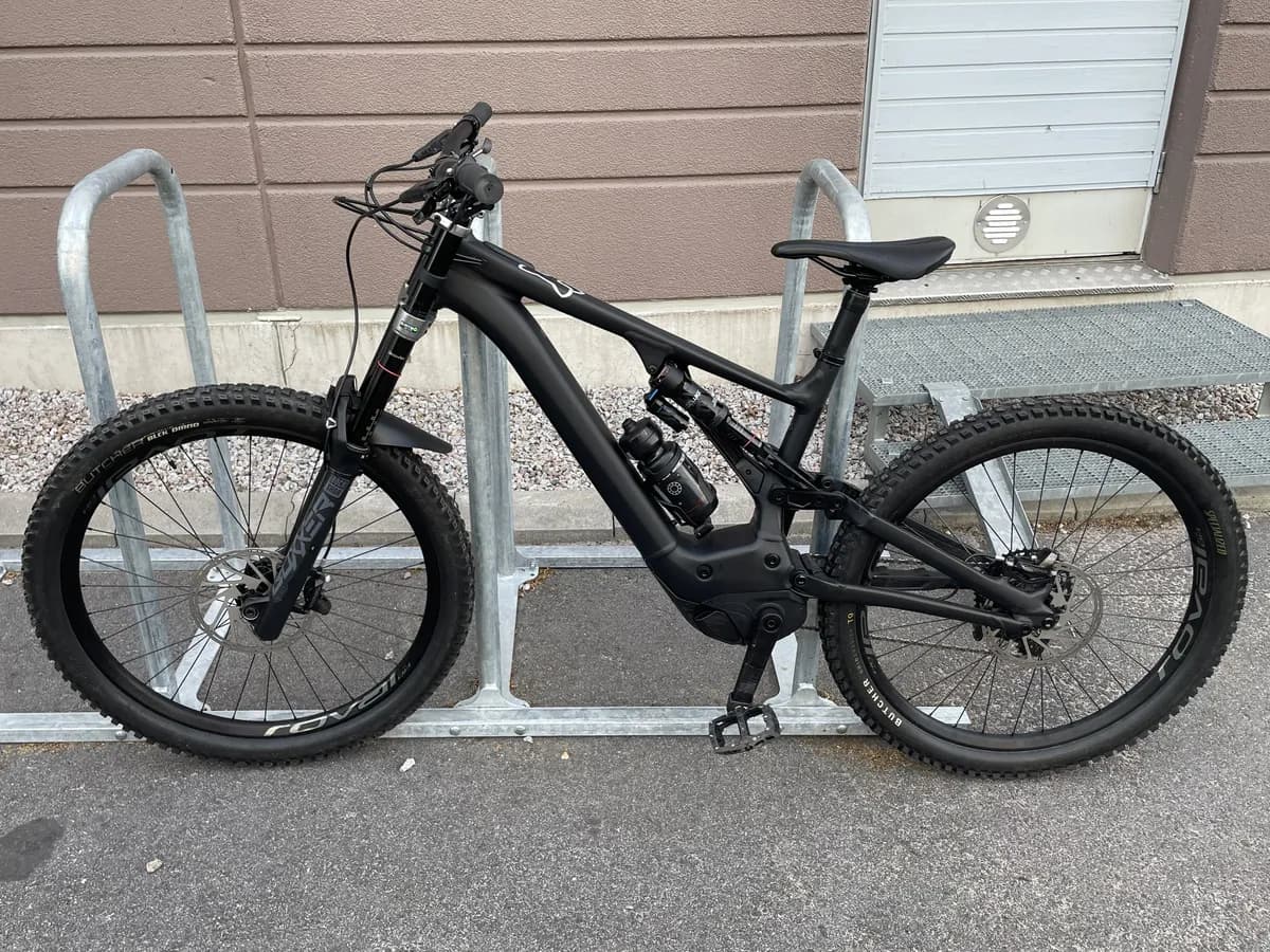 Specialized Kenevo Expert, S4