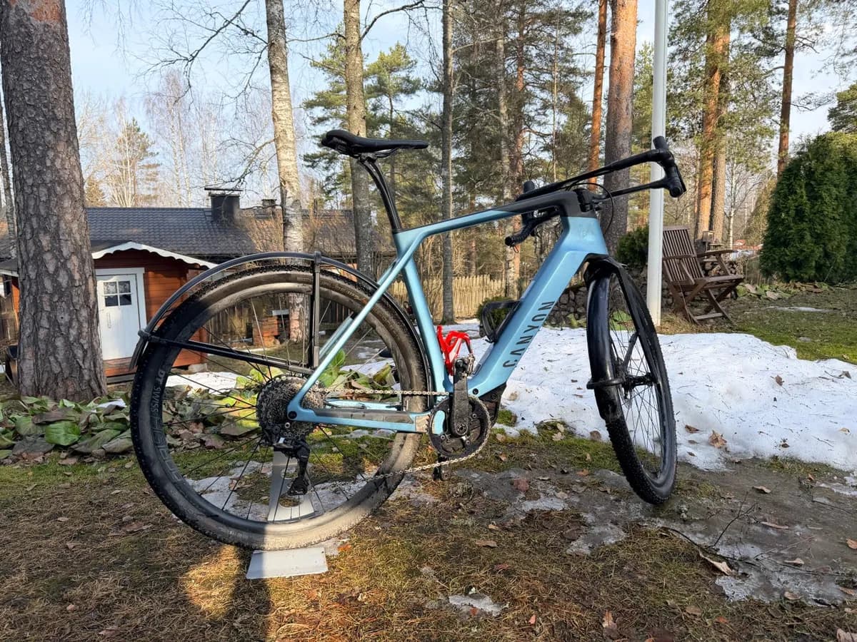 Canyon Grail:ON CF 8 L 28"/700c