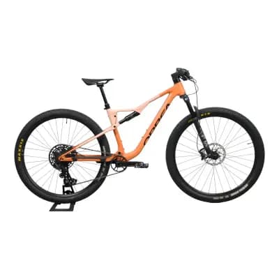 Orbea Oiz H20 - käytetty täysjoustomaastopyörä