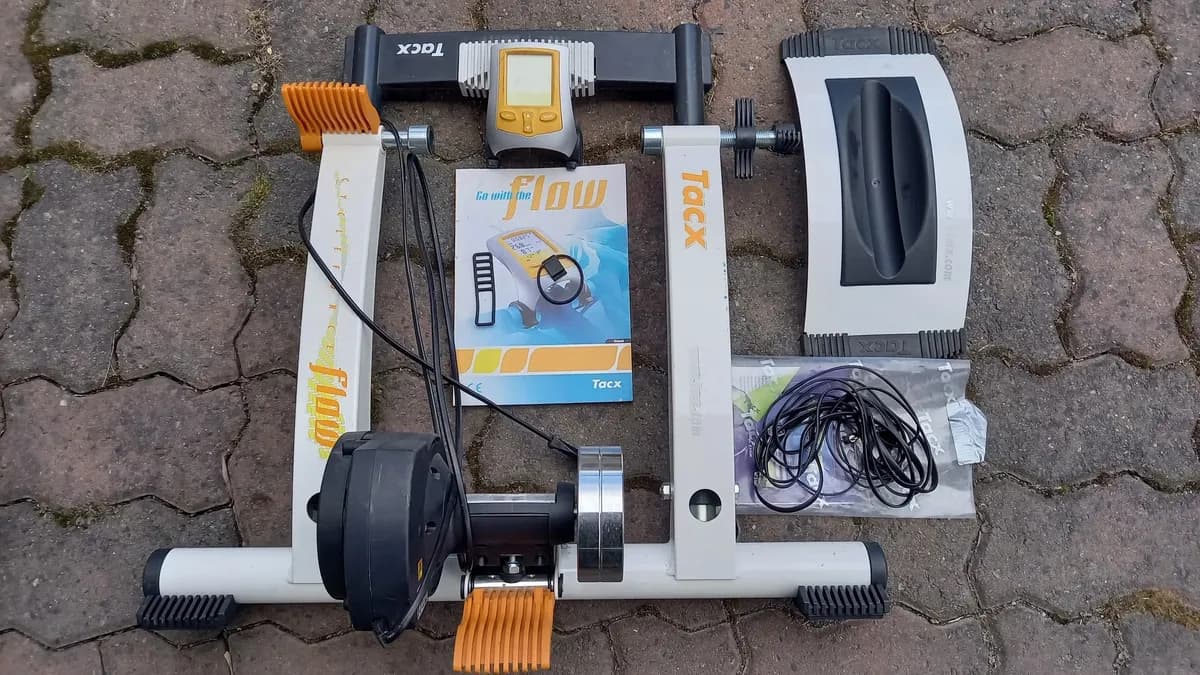 Tacx Flow Traineri