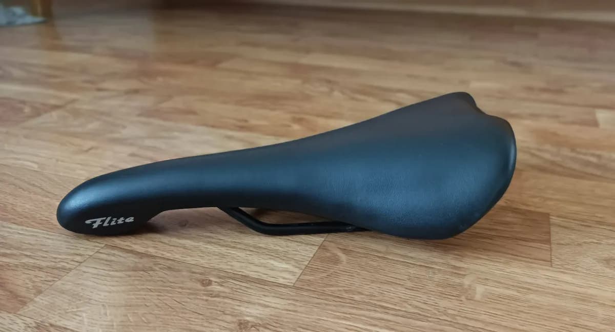 Selle Italia Flite 1990 klassikko satula, uusi