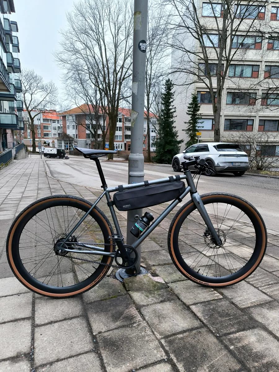 Mikamaro Gravel L-koko