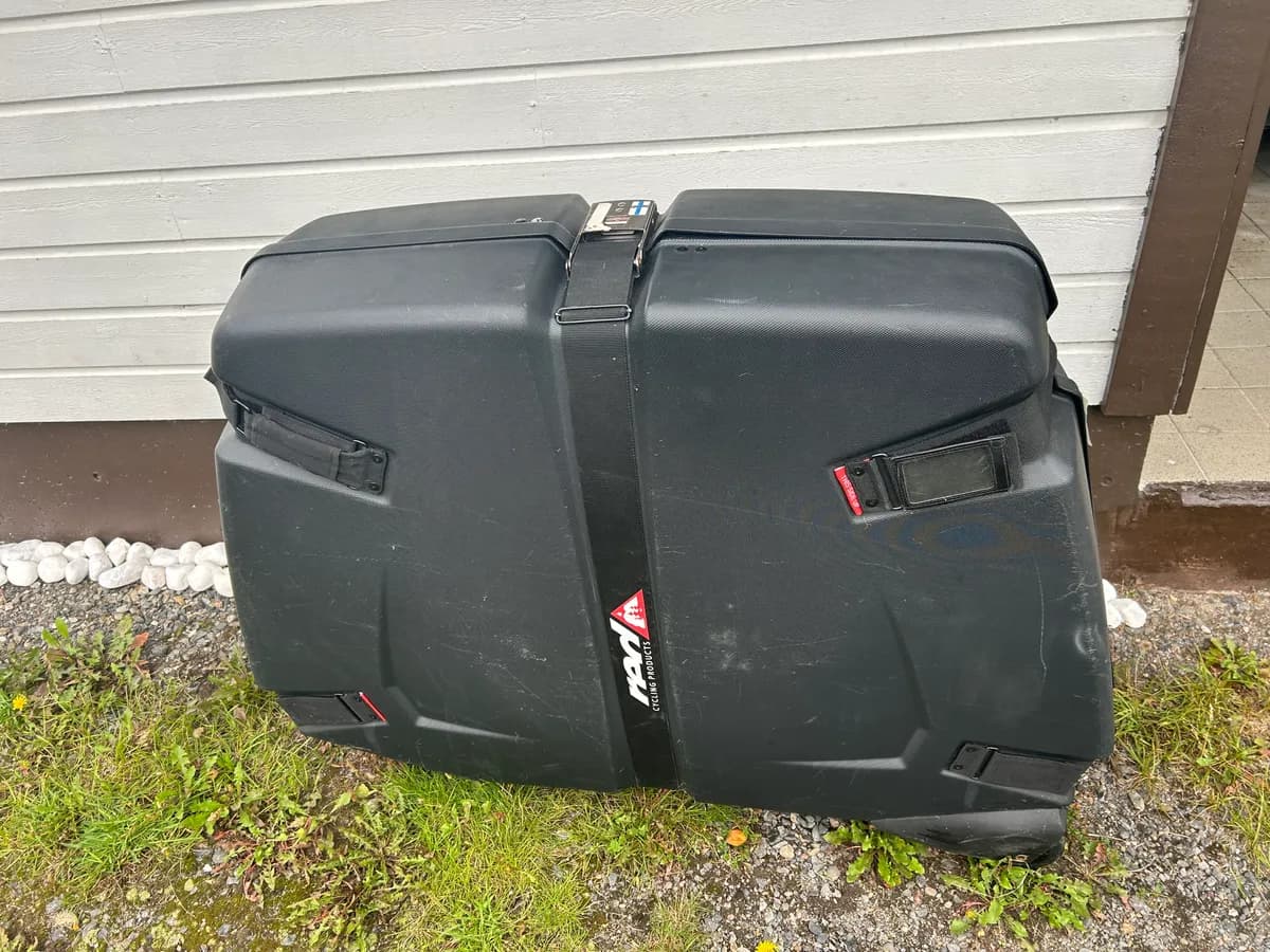 Maantiepyörän kuljetuslaatikko