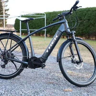 Trek Allant+ 7 -sähköpyörä