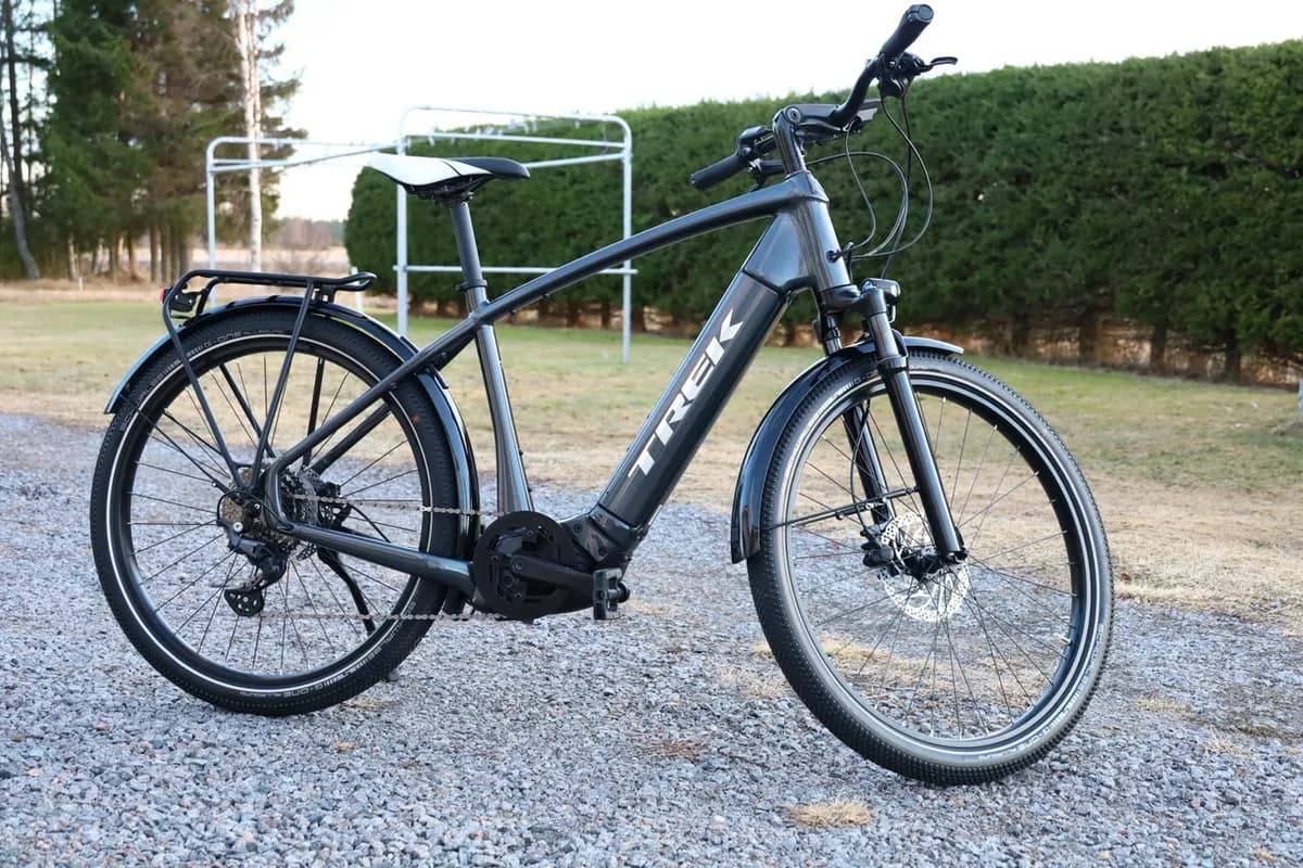 Trek Allant+ 7 -sähköpyörä