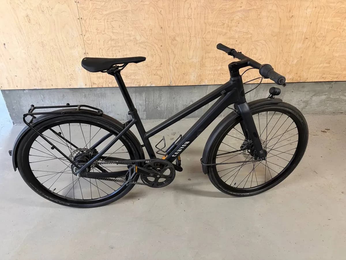 Canyon Commuter 6 mid-step