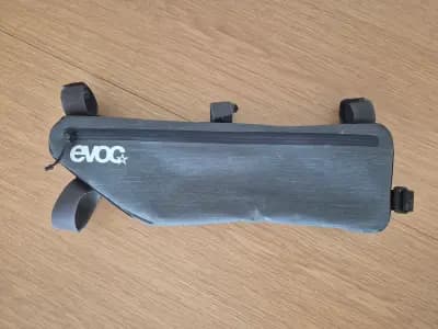 Evoc Frame Pack M Runkolaukku