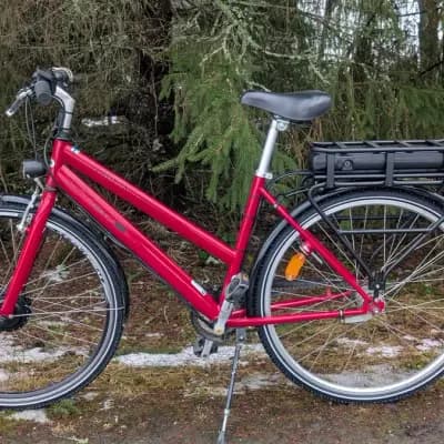 Fino Lady 7X sähköistetty naistenpyörä