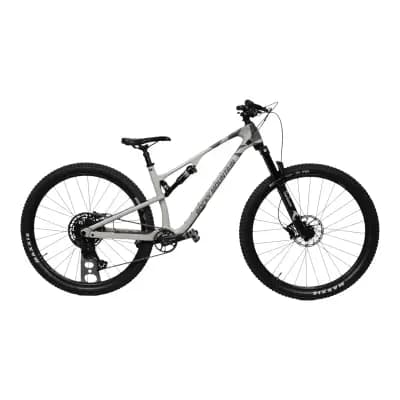 Rocky Mountain Element C30 - käytetty täysjoustomaastopyörä