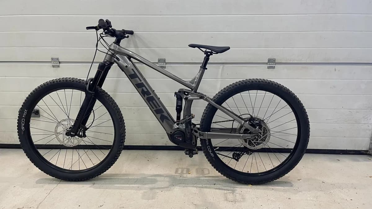 Trek Rail 5 Gen3 Täysjousto 29" 625Wh, XL, Seinäjoki