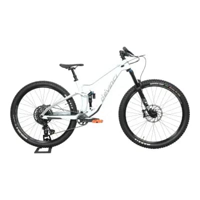 Devinci Django Carbon - käytetty täysjoustomaastopyörä