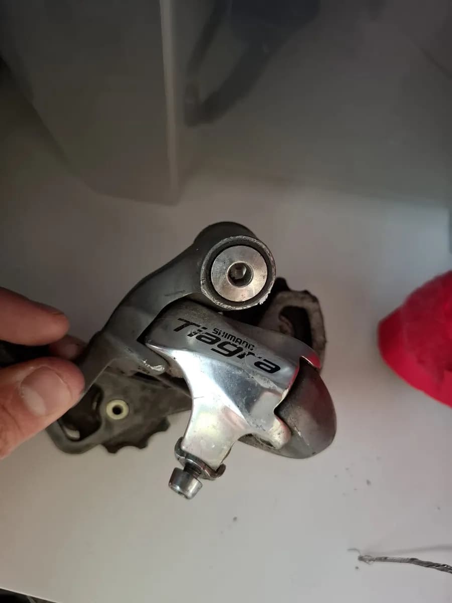 Shimano Tiagra takavaihtaja 10v