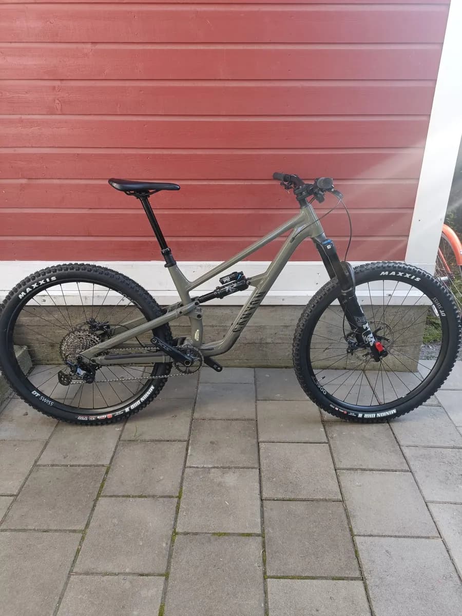Canyon Spectral 6