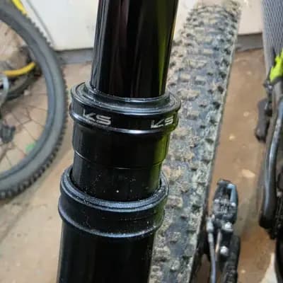 Hissitolppa KindShock