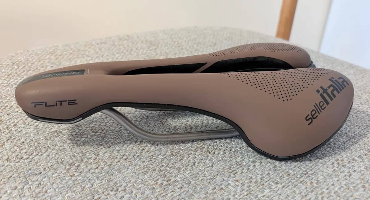 Selle Italia Flite Boost Gravel TI 316 Superflow L3 (ruskea)