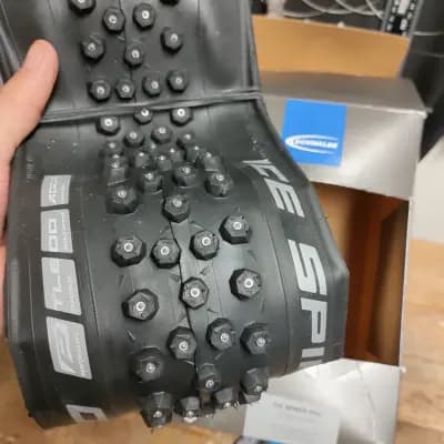 Ice spiker pro 29x2.25