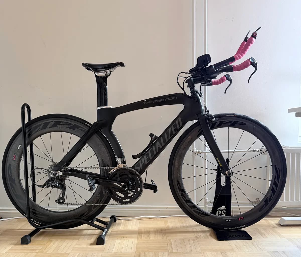 Specialized Transition TT-pyörä, ZIPP aerokiekot 