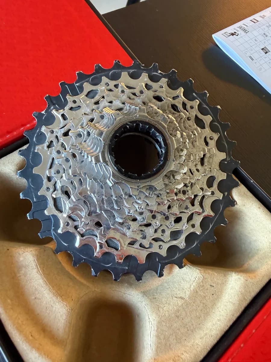 SRAM Force 12s 10-33T kasetti / takapakka