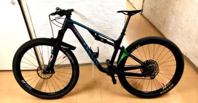 Canyon Lux Trail CF 8 AXS