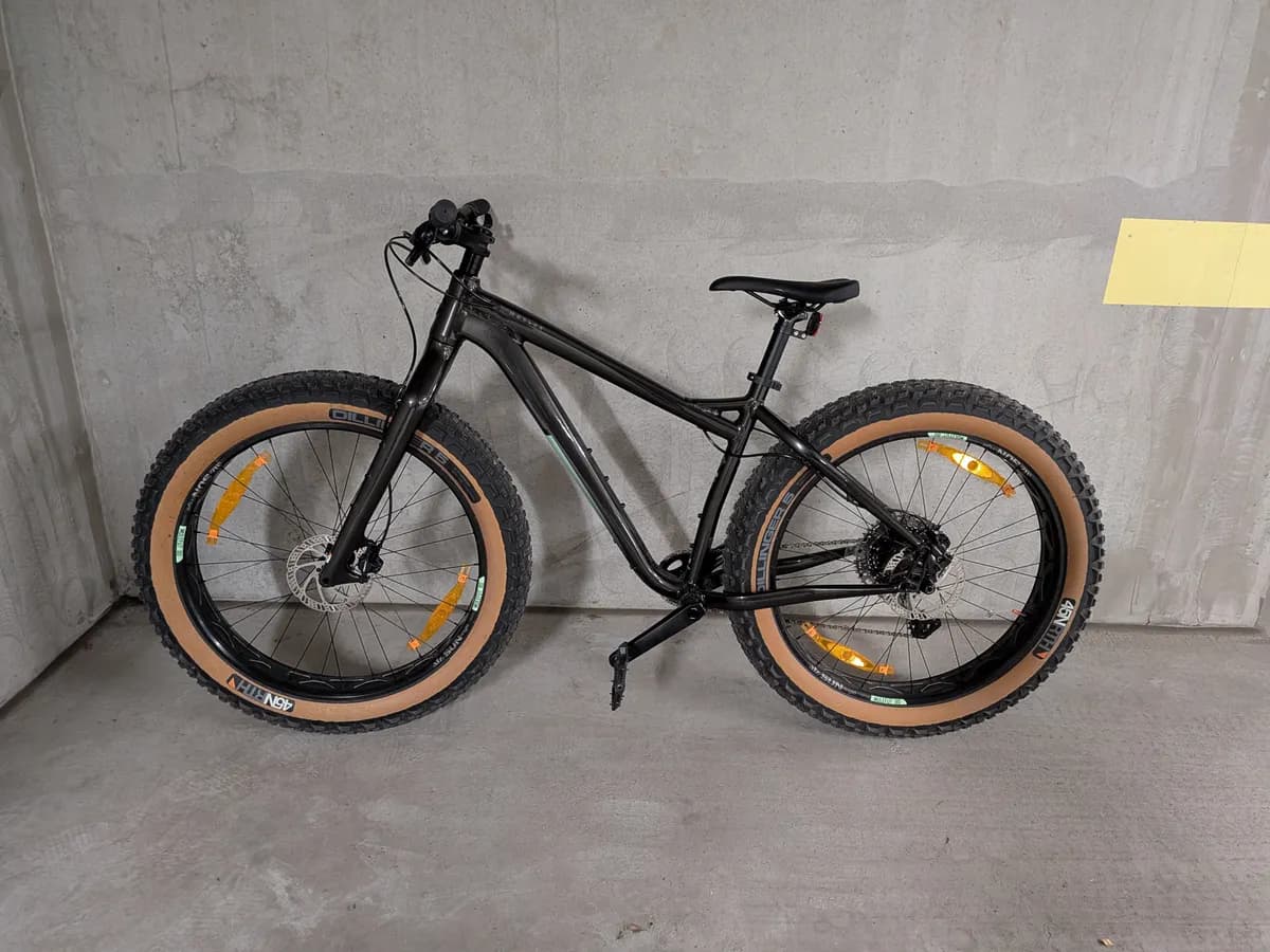 Salsa Mukluk Advent X