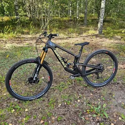 Santa Cruz Megatower V2 29" 2024, L, Lahti