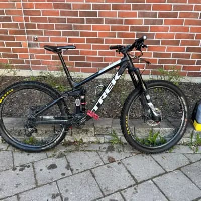 Trek Remedy 8