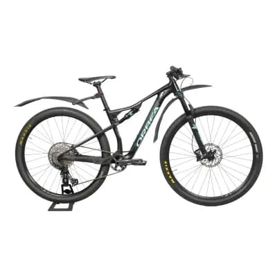 Orbea Oiz H30 - käytetty täysjoustomaastopyörä