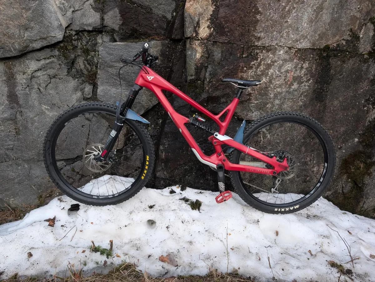 YT Jeffsy 29" hiilikuitu täysjousto, XXL, Jyväskylä