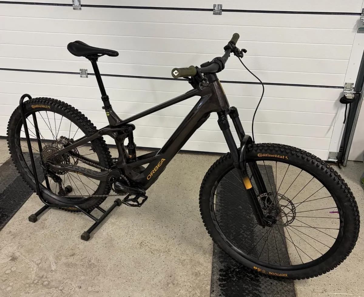 Orbea Wild M20 2023 Täysjousto 29" 160/160, L, Laitila