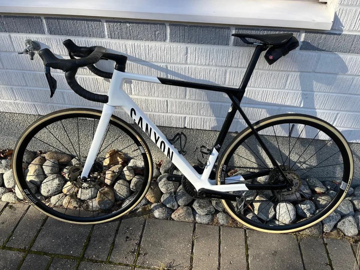 Canyon Ultimate Maantiepyörä, L, Espoo