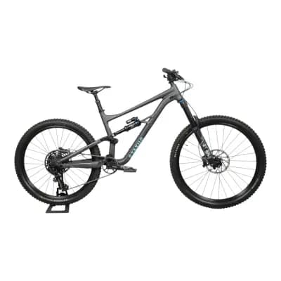 Specialized Status 160 - käytetty täysjoustomaastopyörä