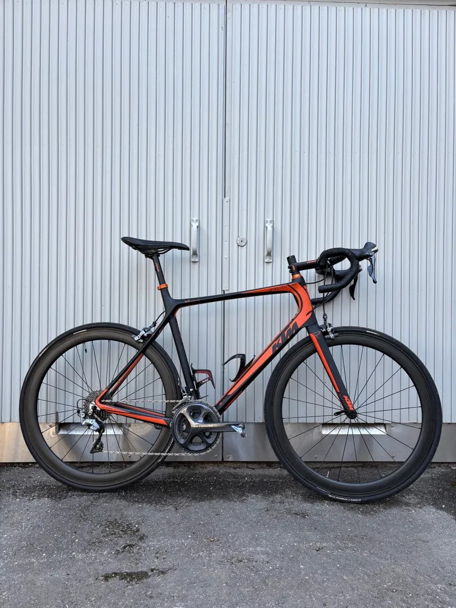 KTM maantiepyörä XL/59cm