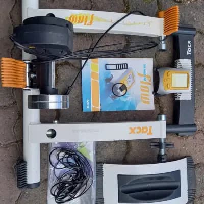 Tacx Flow Traineri