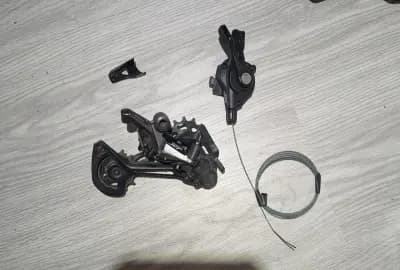 Shimano XT RD-M8100 + SL-M8100 I-Spec EV